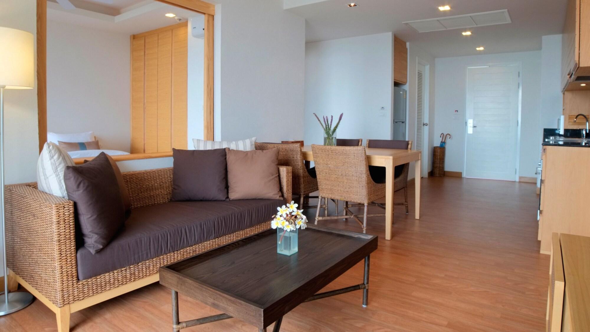 Nishaville Resort 班武里府 外观 照片