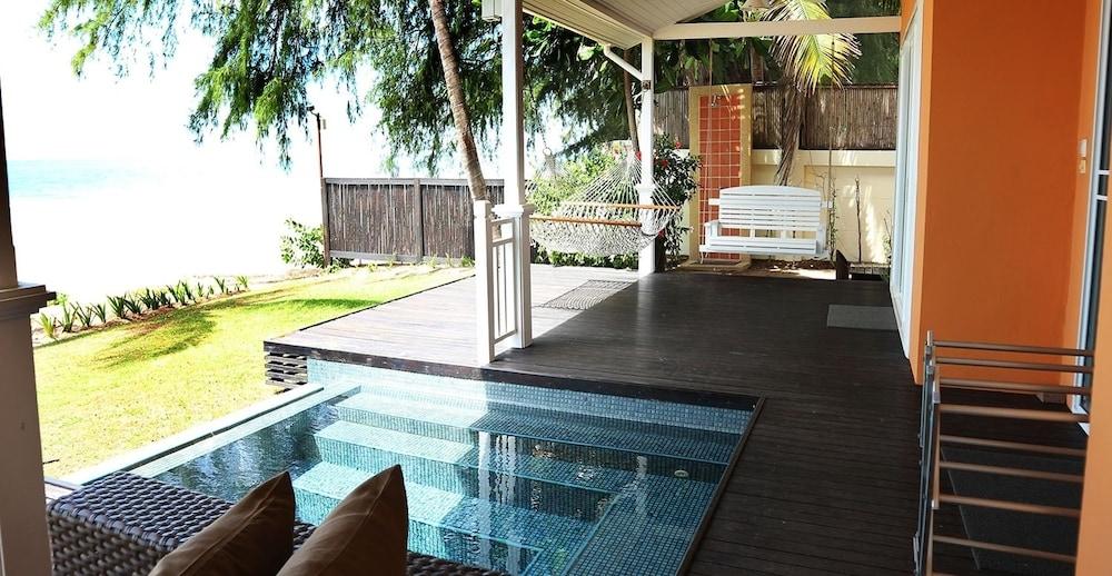 Nishaville Resort 班武里府 外观 照片