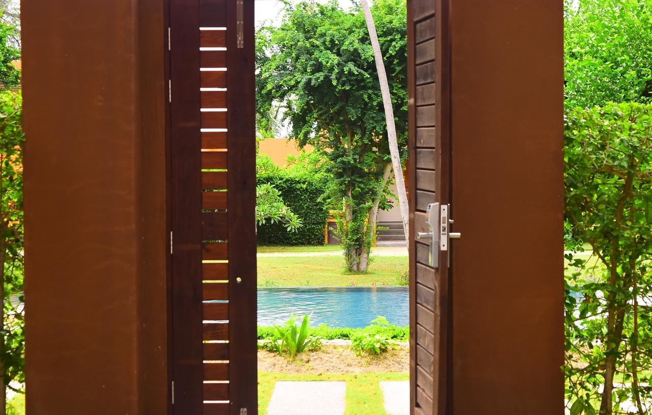 Nishaville Resort 班武里府 外观 照片